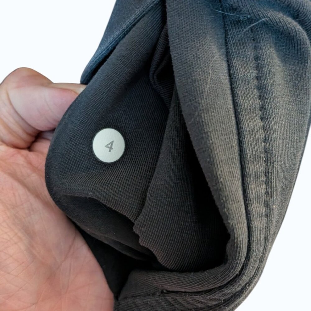 Lululemon Belle Wrap | Size 4 - Picture 7 of 10